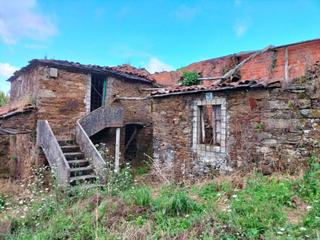Masia a Cerdido. Oportunidad! casa de pueblo para restaurar en cerdido