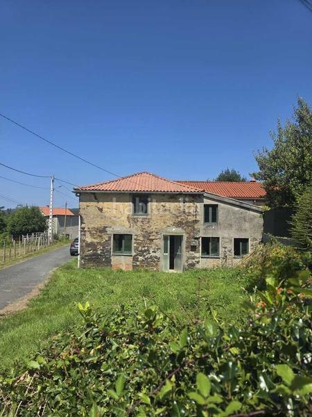 Foto 112dab31-7431-4486-9905-c3a3ba3c13b0. Casa adossada a Cerdido