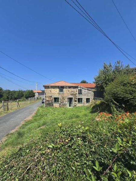 Foto 9fdfac0a-d5e7-4447-a79c-d8a8ff7ebecc. Casa adossada a Cerdido