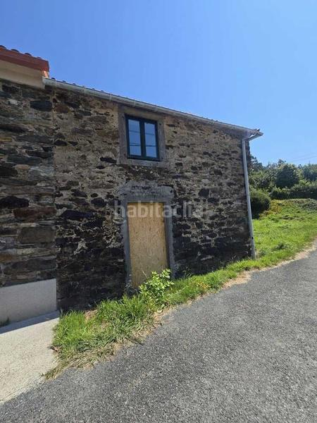 Foto ea068735-179d-4f5f-a6ad-631e589392df. Casa adossada a Cerdido