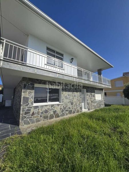 Foto 913fba8a-838f-4c52-ba40-806539400488. Casa amb calefacció a Valdoviño