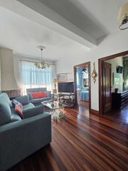 Casa a Piñeiros - Freixeiro. Casa unifamiliar  con finca urbana en narón a coruña