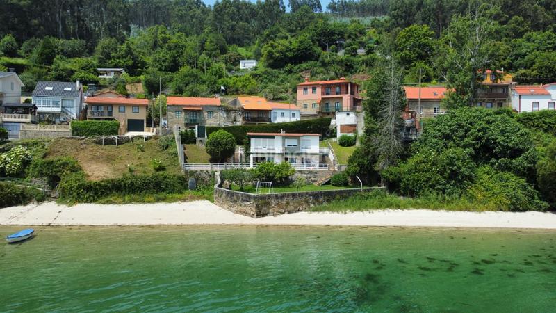 Foto a051fcae-12ea-408f-b3a8-be3679aaff3e. Casa amb calefacció aparcament a Área Rural Ferrol