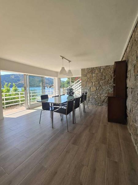 Foto e08ba2d9-5f6a-4881-ab26-9da5f4c234c2. Casa amb calefacció aparcament a Área Rural Ferrol