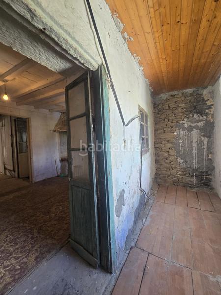 Foto 15ae3ab7-8641-42bf-85e9-8fb341520098. Casa adossada a Neda