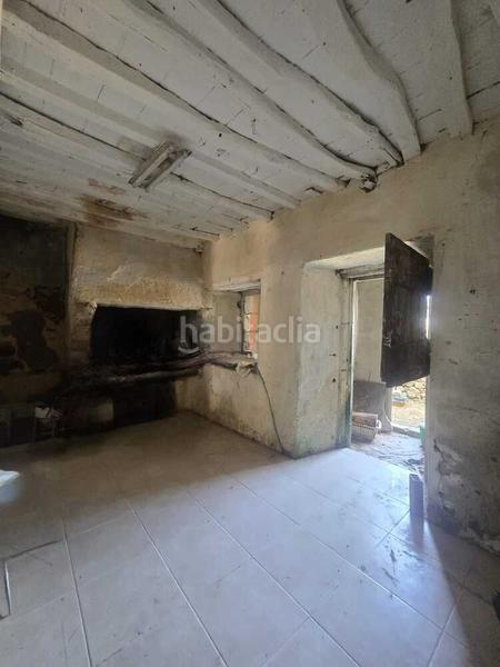 Foto 3b19a7eb-4e2f-486b-b818-b3a13964a3fe. Casa adossada a Neda