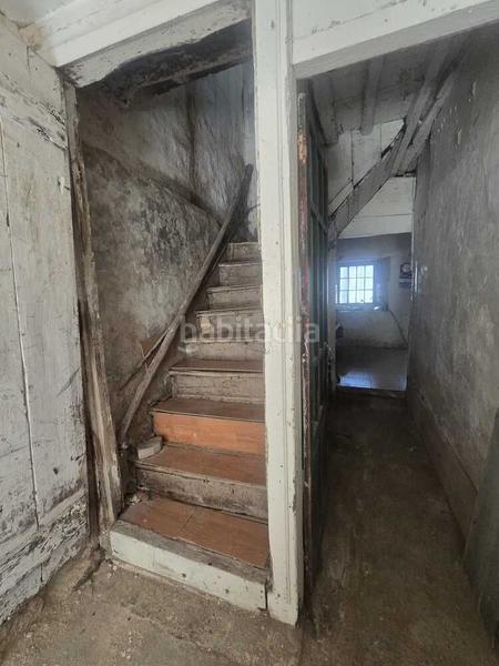 Foto ad33f23a-a415-4dd9-a352-10e7c1439aa9. Casa adossada a Neda