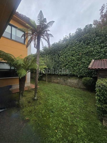 Foto 41ab554c-7abd-4e3f-b5c3-5ec842acba0a. Casa amb calefacció piscina a A Malata - Catabois - Ciudad Jardín Ferrol