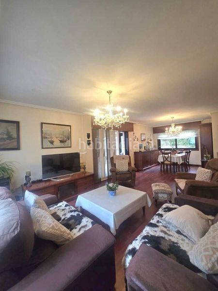 Foto 9b7217e4-f7ed-4770-b915-67e95dab0615. Casa amb calefacció piscina a A Malata - Catabois - Ciudad Jardín Ferrol