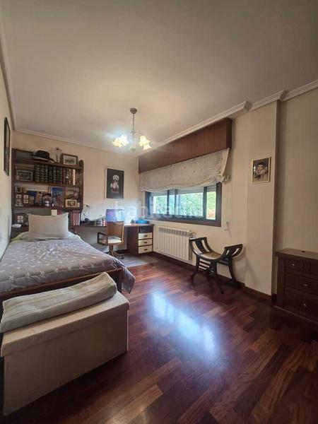 Foto 27063b4c-ee8b-484a-96ba-e4d02efe5e51. Haus mit heizung pool in A Malata - Catabois - Ciudad Jardín Ferrol