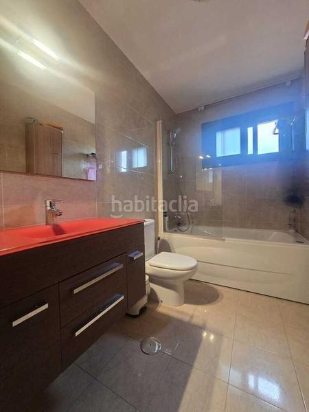 Foto 9b569356-0134-4331-a7b2-dd042bd688ac. Haus mit heizung pool in A Malata - Catabois - Ciudad Jardín Ferrol