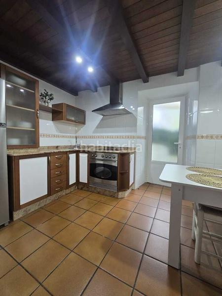 Foto 05cc52c2-1a15-4d87-aade-df2e642b9987. Casa adossada amb calefacció a Área Rural Ferrol