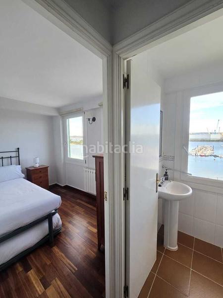 Foto 179e51c7-d1ab-4591-91cd-9f4fcdb30af0. Casa adossada amb calefacció a Área Rural Ferrol