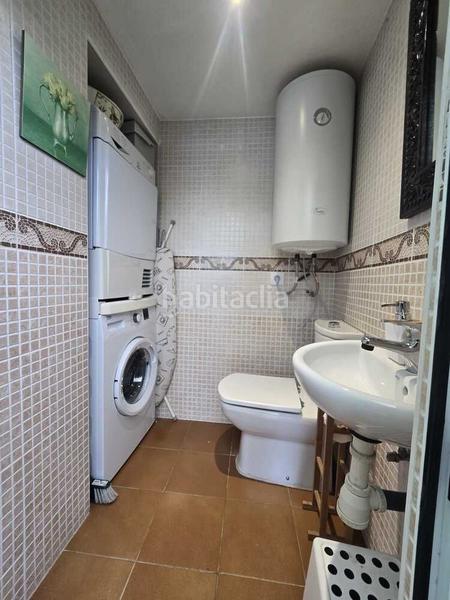 Foto 395fcd76-9256-4c30-aa3f-e4a1fd343422. Casa adossada amb calefacció a Área Rural Ferrol