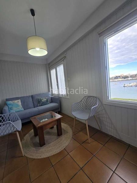 Foto a0cbc14e-3bf8-4584-bd3f-417c7d6b0ee6. Casa adossada amb calefacció a Área Rural Ferrol