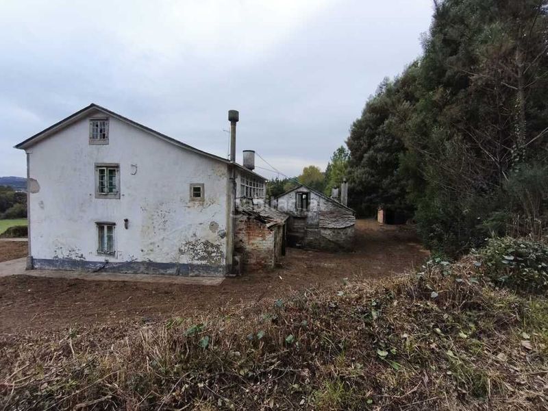 Foto 19b11cf0-bc21-49b0-bfad-bbc829c3bf9e. Masia a Somozas (As)