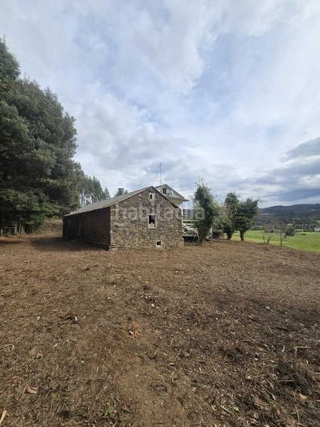 Foto 3044fa95-eacc-44e2-abd3-c788f0227564. Masia a Somozas (As)