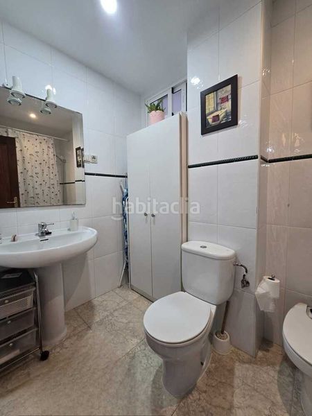 Foto de6c8c5b-8743-405c-ad3b-92d850246285. Pis amb calefacció a Zona Ultramar Ferrol