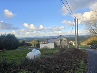 Business premise in Sedes - Pedroso - Doso