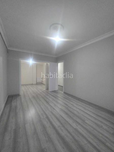 Foto 2afedccd-5881-45f7-be45-af6d433f2615. Appartamento con riscaldamento in Alto del Castaño Narón