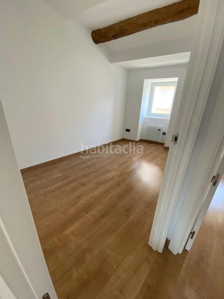 Foto 7559d400-d814-4707-a60b-68bbc2385345. Flat with heating in Ferrol vello - puerto Ferrol