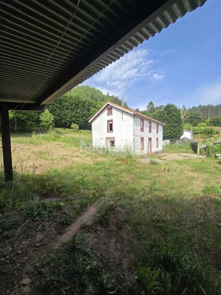 Foto ce9192ee-ed0d-4627-a59b-39e6bcc23b93. Masia a Cerdido