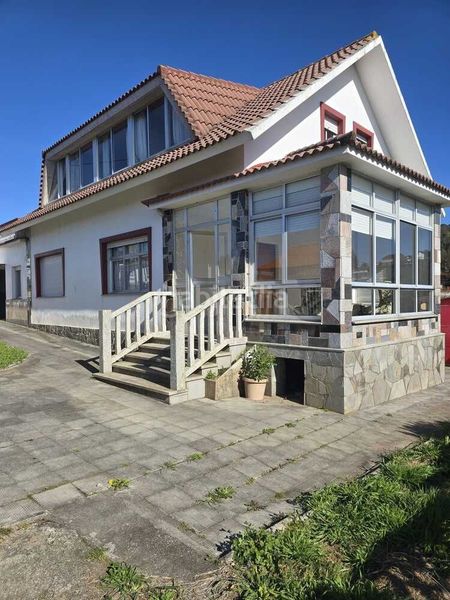 Foto 23d85f9b-beaa-4c57-b71b-5c57127c2b7b. Casa amb calefacció a Valdoviño