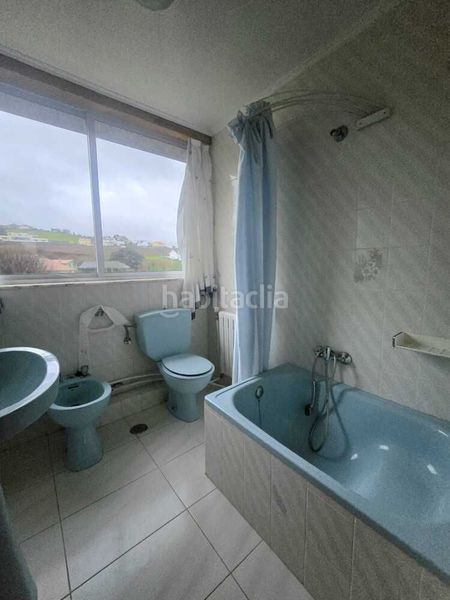 Foto d88878d3-8b09-4bb4-965f-aad604030a00. Casa amb calefacció a Valdoviño