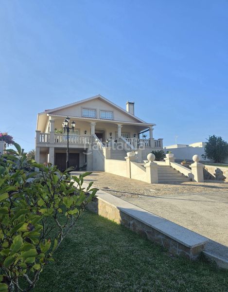 Foto 1f3b0aab-b7ae-4646-9503-508aa58ee37f. Casa con riscaldamento in Área Rural Ferrol
