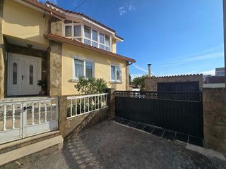 Maison à Mugardos. Vivir con espacio, tranquilidad y el cerca del mar en mugardosa
