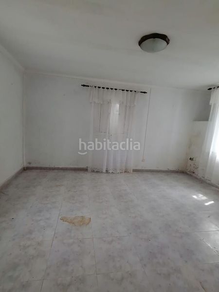 Foto bad8f686-140f-4b58-8092-63ad928cfc08. Casa a A Malata - Catabois - Ciudad Jardín Ferrol