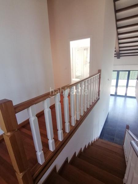 Foto d46d4ff9-0322-4526-9aaa-6ea200219d47. Casa amb calefacció piscina a Valdoviño