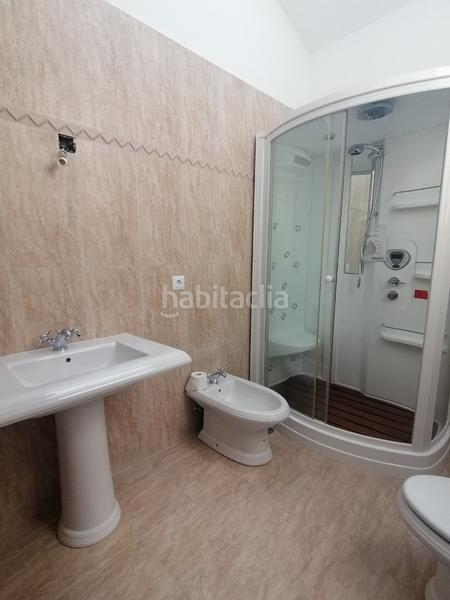 Foto df23bbd9-7f69-4bea-ab9f-cbff18d6a57a. Casa amb calefacció piscina a Valdoviño