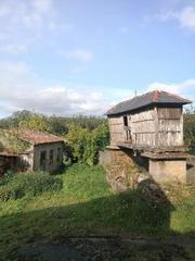 Masia a San Sadurniño. Casa de pueblo para restaurar en san sadurniño