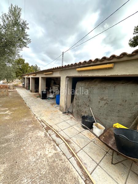 Foto fc040493-58c2-46b8-b8cb-5a84e60d4a6a. Finca rústica a Ibi