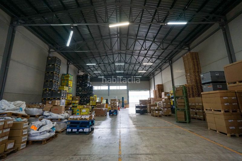 Foto 3fb1021a-b26c-44b6-8b30-3b3aa52e969a. Location bâtiment à usage industriel dans Ibi