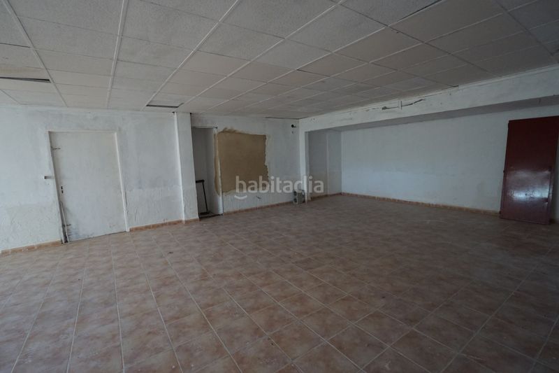 Foto f9ca6574-4051-4ce2-9b31-404e0f6186e6. Masia amb aparcament a Ibi
