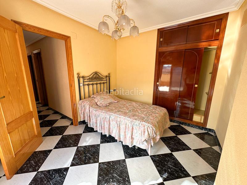 Foto b4953d42-c92c-4aea-b183-39c246097ca8. Àtic amb calefacció aparcament a Ibi