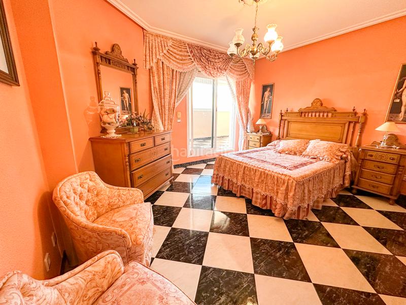 Foto c1b58da8-f8bf-4f0b-9bfd-4610ed98956b. Àtic amb calefacció aparcament a Ibi