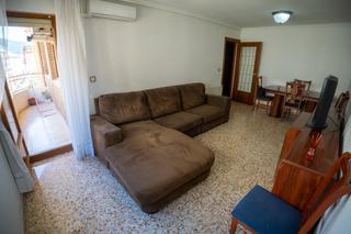 Appartamento  Carrer reis catòlics. Amplio piso de 101m² con ascensor y balcón en ibi