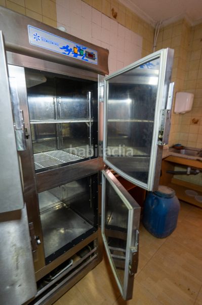 Foto 0343d792-0b03-4dd7-a5d5-aca964b5fd9e. Lloguer local comercial a Ibi