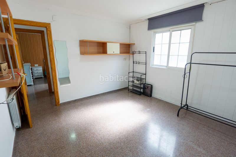 Foto 1813fa56-4428-4ea6-be47-5feecbd37e9a. Casa adossada a Ibi