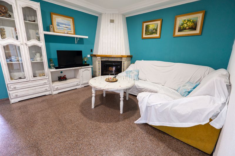 Foto 183b9abd-2d79-4aeb-86e6-1bdafedcccaa. Casa adossada a Ibi