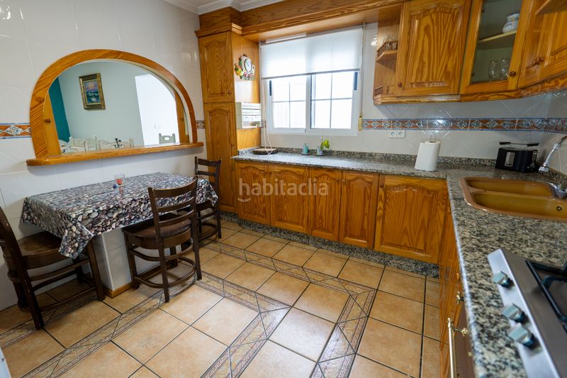 Foto 43db6e05-2390-4bda-8322-572086dcca07. Casa adossada a Ibi