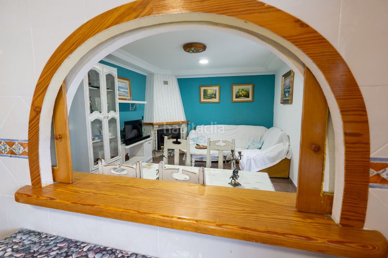 Foto 689686e6-522c-4938-a31b-d5beb826afdd. Casa adossada a Ibi