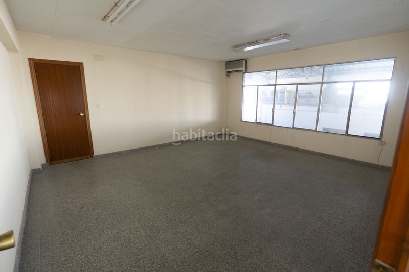 Foto a5768206-48d8-4de6-a200-2be32a629a43. Location bâtiment à usage industriel dans Ibi