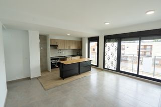 Piso en Alc�dia (l�). Piso reci�n reformado con cochera y trastero