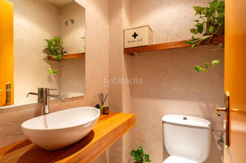 Foto c812252e-c75b-4b6a-bbdd-fc713619b4e9. Piso dúplex reformado a 2 minutos de la plaça de la vila en Santa Perpètua de Mogoda