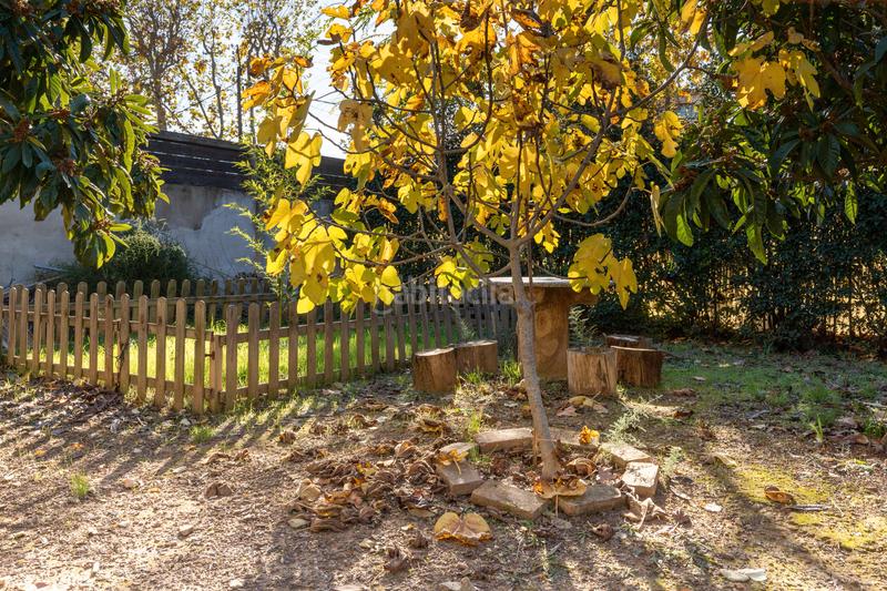 Foto 481d4442-c5df-4994-87b6-2db1c5d757b2. House with fireplace pool in Mira-sol Sant Cugat del Vallès