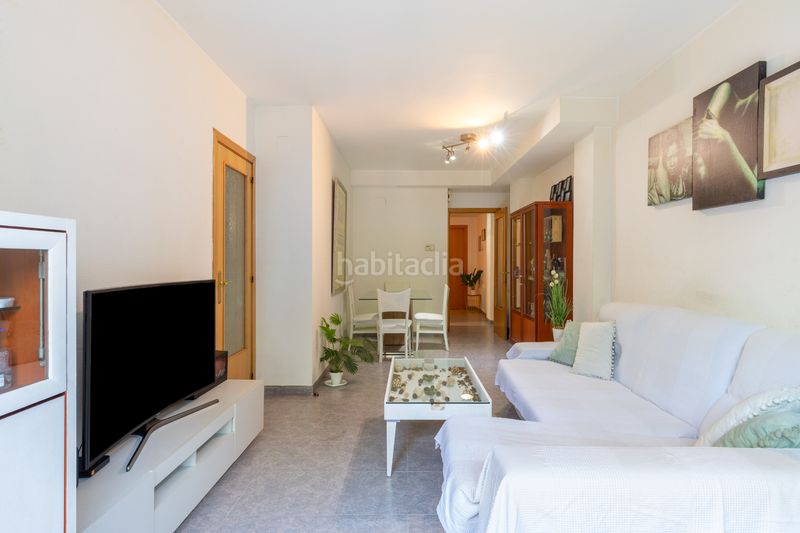 Foto 08b03ae2-d696-4b99-8838-0f4ae5406e7d. Piano terra con riscaldamento parcheggio in Eixample Sabadell